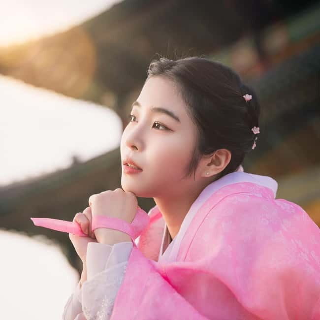 Seoul: Professional Hanbok Photography at Gyeongbok Palace - What makes Gyeongbokgung hanbok photography so worth your time