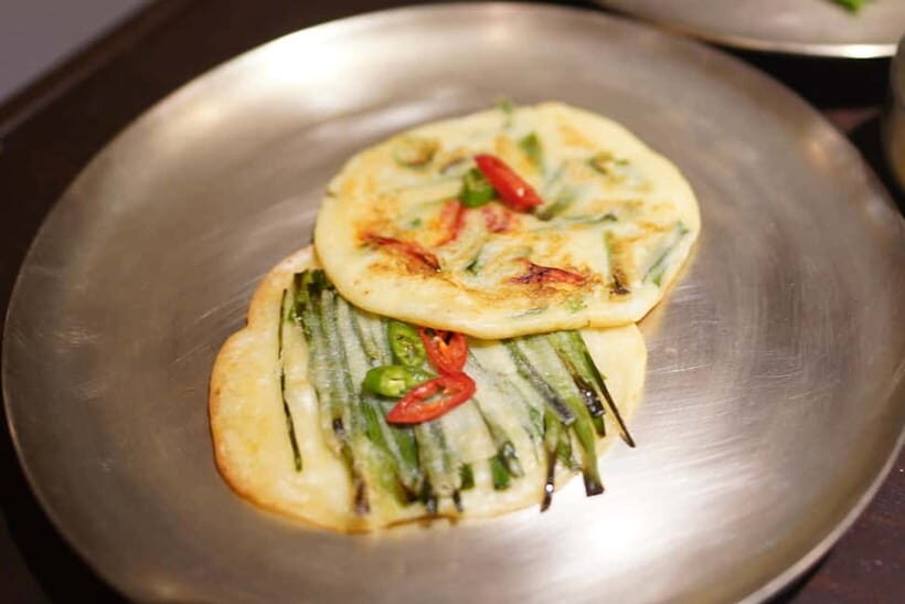 Seoul: Royal Seoul Cooking Class in a 100-Year-Old Hanok - Makgeolli and Dessert: The Finish That Turns Class Into Dinner