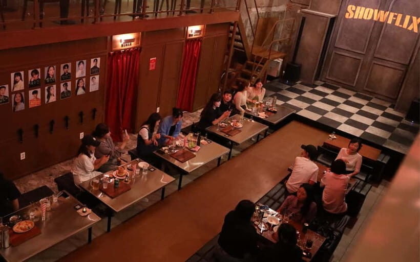 Seoul: Showflix Korean Musical Pub - The show itself: live vocals, scenes, and real audience energy