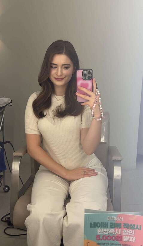 Seoul: Sihyunhada Photo, Personal Color, Makeup&Hair TOUR - Key things you’ll notice right away