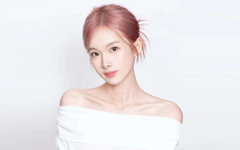 Seoul: Sihyunhada Photo, Personal Color, Makeup&Hair TOUR - Entering Seoul beauty culture from Hapjeong Station Exit 7