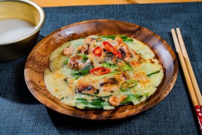 Seoul: Taste of Korea, Authentic Home Style Cooking Class - The Dishes: From Budae Jjigae to Haemul Pajeon (Plus the Roll and the Rice Cakes)