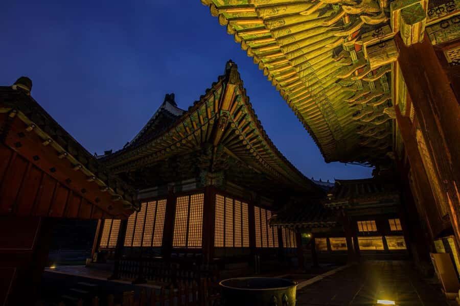 Seoul: Temple & Starfield COEX Mall Gourmet Tour in Gangnam - Timing and pacing: where the experience can feel short