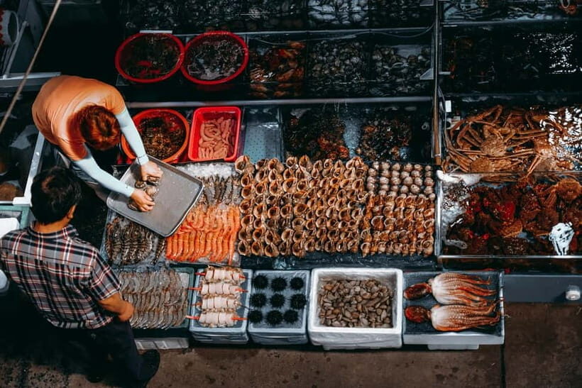Seoul: The Biggest Sea-food Noryangjin Market Tour - The seafood lesson: unfamiliar ingredients and how Koreans prep them