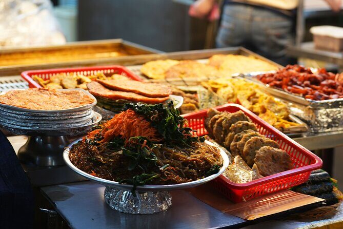 Seoul Vegan & Vegetarian Gwangjang Market Food Tour (11 Tastings) - Gwangjang Market, but Make It Fully Plant-Based