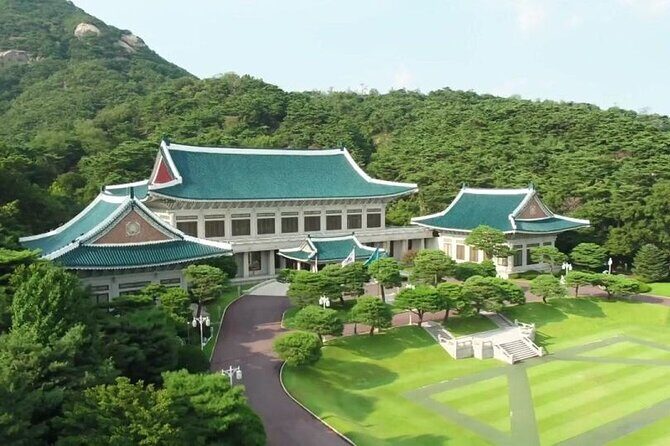Seoul: Your Private Custom Tour – Half/Full/Outskirts - Bukchon Hanok Village: a quiet neighborhood walk with perspective