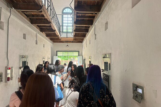 Seoul’s Hidden Dark History Guided Tour of Seodaemun Prison - Timing, meeting point, and how the 2-hour walk flows