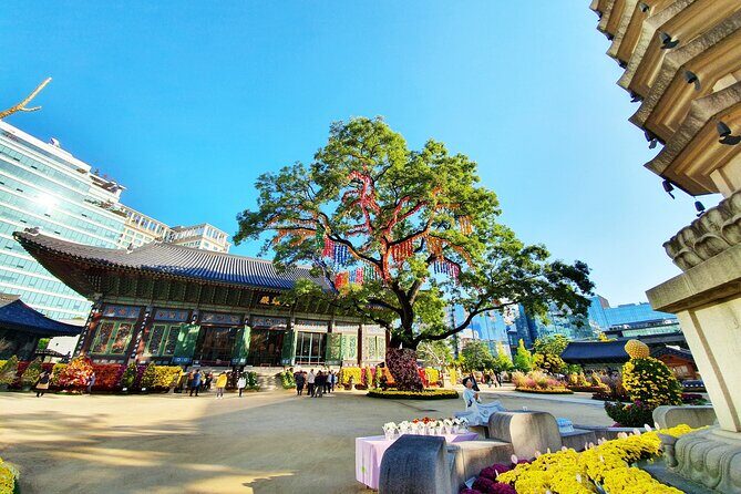 Small-Group Royal Palace and Seoul City Tour (hotel pick-up) - Gyeongbokgung Palace: Main Palace for the Joseon Era