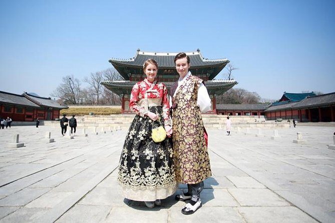 Small Group Seoul Highlight Tour opt. Hanbok & Tea Ceremony - Gwanghwamun Square and Gyeongbokgung Palace Timing: The Main Event