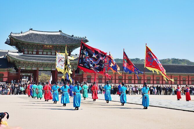 Small-Group Seoul Tour with Gyeongbokgung Palace (hotel pick-up) - A Tight Route for Your First Morning in Seoul