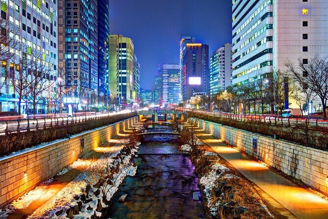 Special City Night Tour - A 6pm Pickup and a 4-Hour Night Loop