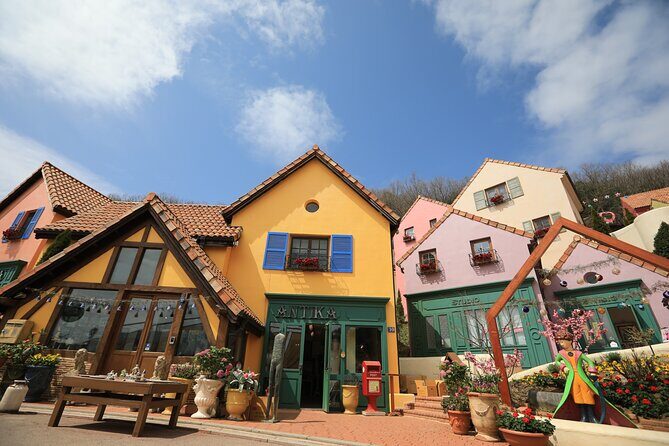 Special Private Tour Nami Island, Rail Bike, Petite France - Chuncheon chicken barbecue lunch: included, simple, and a good reset