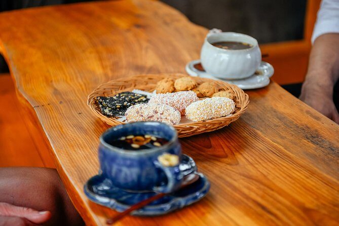 The Award-Winning PRIVATE Food Tour of Seoul: The 10 Tastings - Walking Reality: What to Wear and How to Time Your Meals