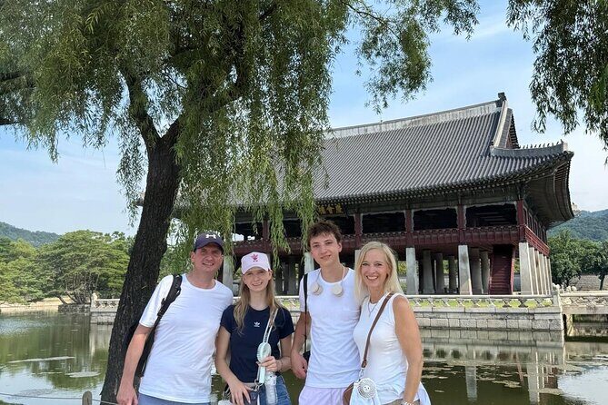 Time Travel in Seoul: Gyeongbokgung Palace, Folk Museum & Bukchon - National Folk Museum of Korea: a practical cultural reset