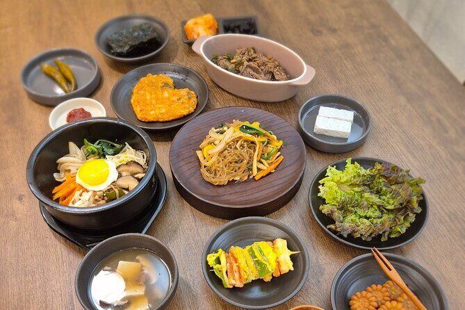 Traditional Korean 6-Dish Cooking Class + Hidden Alley Tour Seoul - Eating together, plus desserts and drinks