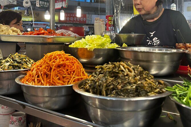 Vegan & Vegetarian Korean Market Adventure Gwangjang Market - Chef Yie and the 15-dish tasting: vegan, vegetarian, and gluten-free options