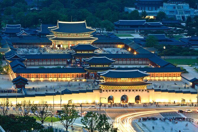 Walking Tour with Gyeongbokgung Palace, Bukchon, Insadong - Who should book this walking tour—and who might skip it