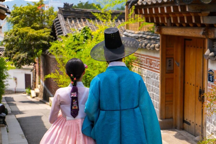Your Personal Seoul Photographer! - Your photo delivery: 30–40 edited images, with simple color correction